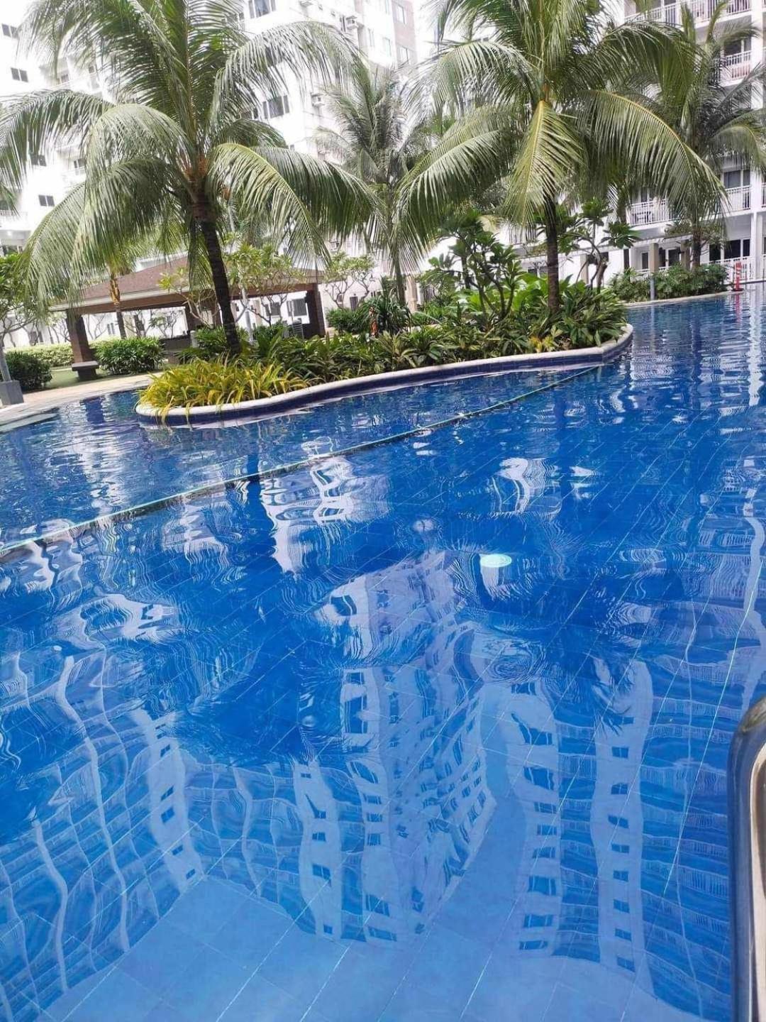 Shore 2 Residences High Speed Internet Walking Distance To Moa And Ikea Manila Luaran gambar