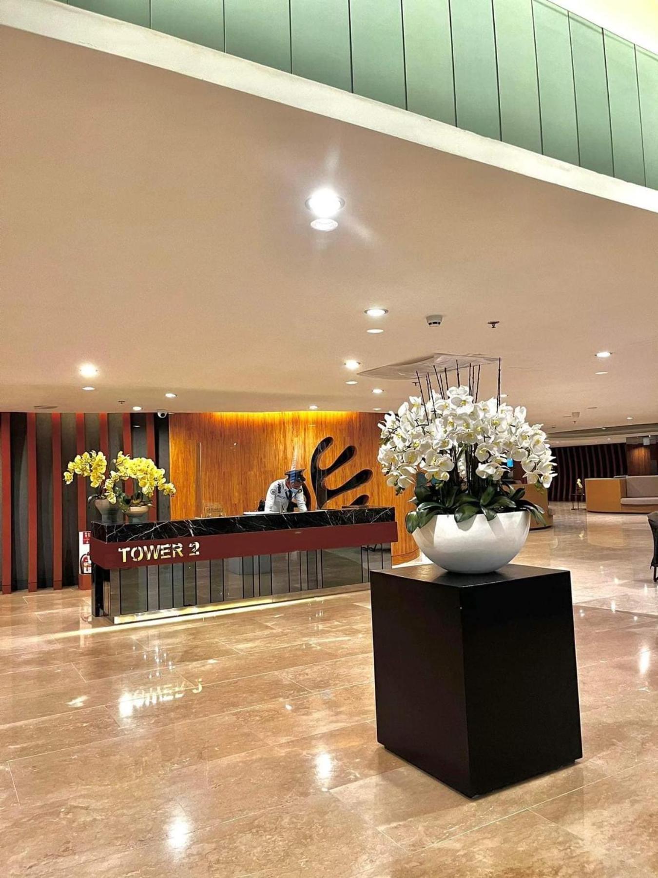 Shore 2 Residences High Speed Internet Walking Distance To Moa And Ikea Manila Luaran gambar