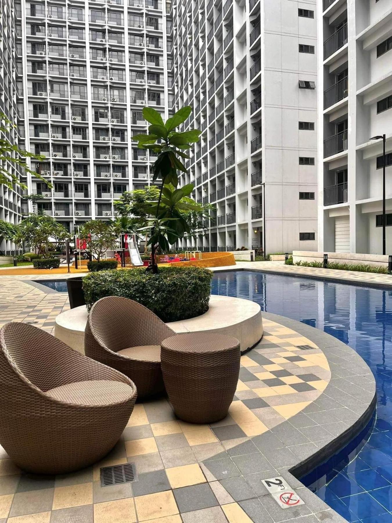 Shore 2 Residences High Speed Internet Walking Distance To Moa And Ikea Manila Luaran gambar